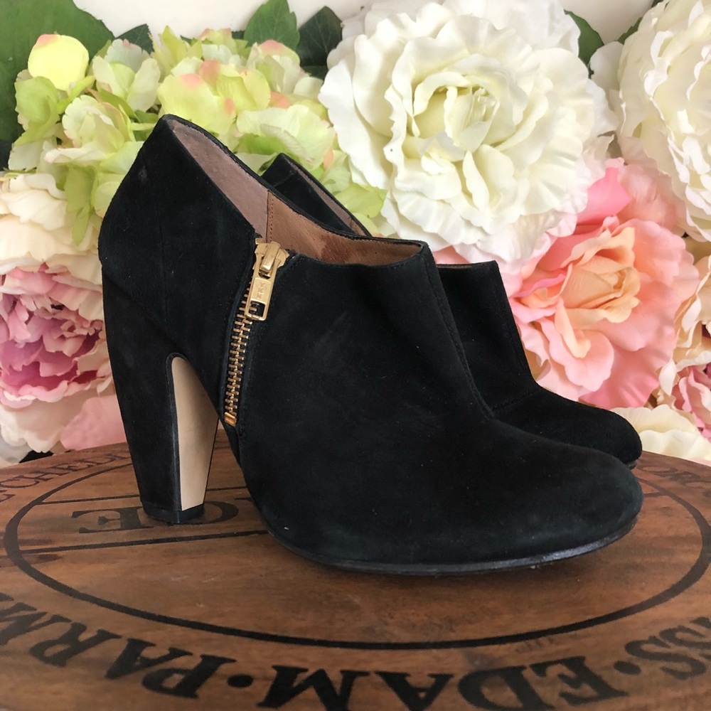 Black Ankle Boots (Heels)